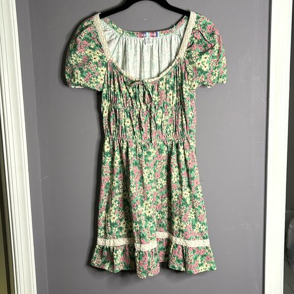 Urban Outfitters Pink and Green Floral Boho Short Sleeve Dress Size XS - Picture 8 of 8